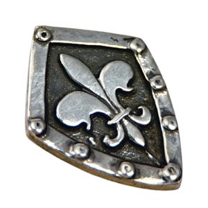 Fleur de Lis in the shield, pendant, silver