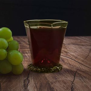 HEXAGON-GLAS, PILSEN XV. Jahrhundert