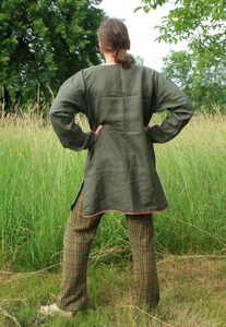 GREEN TUNIC - CLOTHING FOR MEN{% if kategorie.adresa_nazvy[0] != zbozi.kategorie.nazev %} - SHOES, COSTUMES{% endif %}