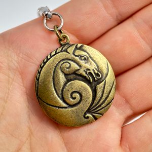 Porte-clés cheval celtique, zinc et laiton