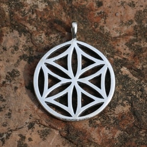 SUN FLOWER II, SILVER PENDANT - PENDANTS{% if kategorie.adresa_nazvy[0] != zbozi.kategorie.nazev %} - SILVER JEWELLERY{% endif %}