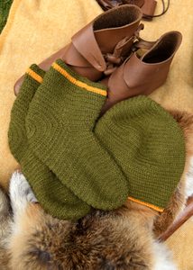 Wool cap, crocheted, green-yellow