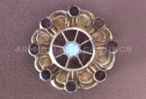 Boucle lombarde / broche, bronze, XVIe siècle