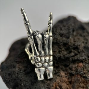 DEVIL HORNS - pendentif en argent pour les rockers