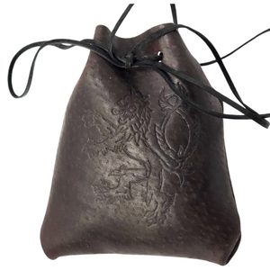 Leather pouch - Lion