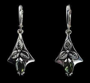 SHAMROCK, earrings, moldavite, silver