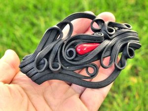 NOSFERATU - hair brooch