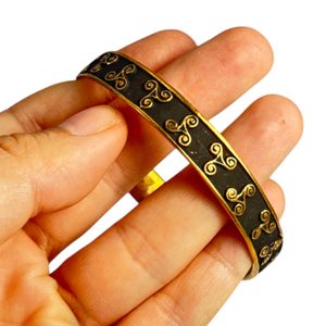 MERIDA, celtic bangle with triskelions
