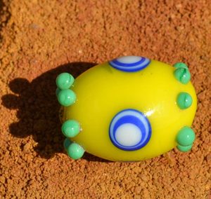 CELTIC HANDMADE GLASS BEAD, museum replica v7c