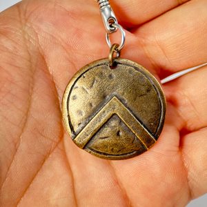 Sparta, Spartan shield keychain, zinc old brass