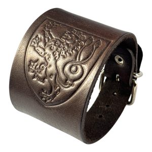 BOHEMIA, leather bracelet with Czech lion, brown