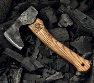 COMPACT LONG-BEARDED BUSHCRAFT HATCHET AX6 - FORGED CARVING CHISELS{% if kategorie.adresa_nazvy[0] != zbozi.kategorie.nazev %} - BUSHCRAFT, LIVING HISTORY, CRAFTS{% endif %}