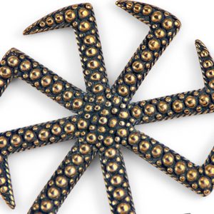 KOLOVRAT, Symbole slave du soleil, pendentif en bronze