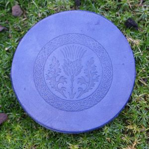 SCOTTISH THISTLE - LEATHER COASTER - FLASQUES ET GOURDES EN CUIR{% if kategorie.adresa_nazvy[0] != zbozi.kategorie.nazev %} - CUIR : PRODUITS ET OUTILS{% endif %}