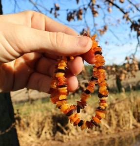 BRACELET AMBRE - AMBRE ET ARGENT{% if kategorie.adresa_nazvy[0] != zbozi.kategorie.nazev %} - BIJOUX EN ARGENT{% endif %}