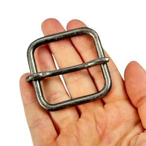 Forged belt buckle