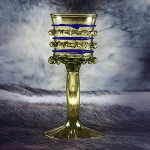 VERRE D'ANGLETERRE XIII. SIÈCLE - RÉPLIQUES HISTORIQUES DE VERRE{% if kategorie.adresa_nazvy[0] != zbozi.kategorie.nazev %} - VERRE ET CÉRAMIQUE{% endif %}