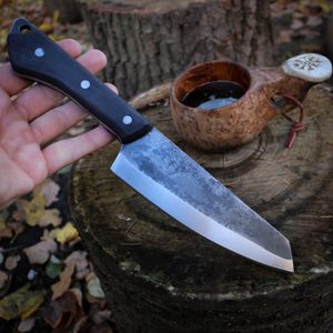 JORKKI COUTEAU FORGÉ - BUSHCRAFT - COUTEAUX ET ENTRETIEN{% if kategorie.adresa_nazvy[0] != zbozi.kategorie.nazev %} - ARMURERIE: LES ARMES{% endif %}