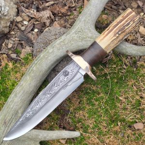 Geschmiedetes Frontier-Messer Rebel Steel mit Scheide