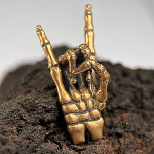 DEVIL HORNS, pendant for rockers, bronze