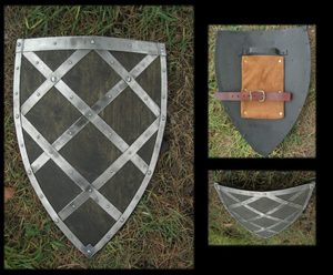 Bouclier médiéval en bois, combat