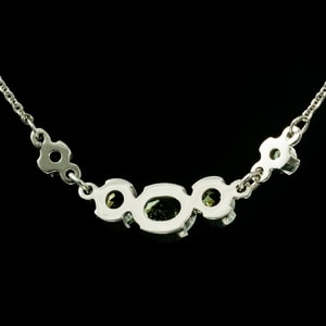 ELARA, MOLDAVITE, NECKLACE, SILVER - MOLDAVITES, CZECH{% if kategorie.adresa_nazvy[0] != zbozi.kategorie.nazev %} - SILVER JEWELLERY{% endif %}