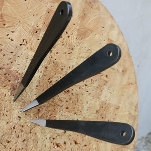 TOP DOG THROWING KNIVES, SET OF 3 - SHARP BLADES - COUTEAUX DE LANCER{% if kategorie.adresa_nazvy[0] != zbozi.kategorie.nazev %} - ARMURERIE: LES ARMES{% endif %}