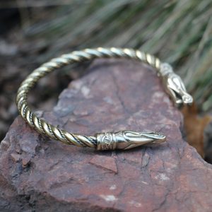 URNES STYLE BRASS BRACELET - VIKING, SLAVES, BRACELETS CELTIQUES - BRONZE{% if kategorie.adresa_nazvy[0] != zbozi.kategorie.nazev %} - BIJOUTERIE{% endif %}