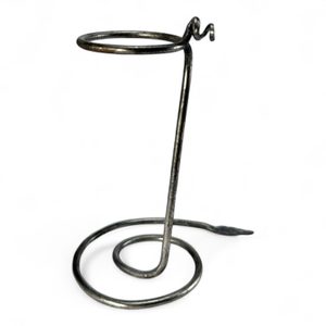 STAND for DRINKING HORN