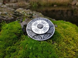 VIKING SHIELD, BELT BUCKLE - CUSTOM MADE BELTS{% if kategorie.adresa_nazvy[0] != zbozi.kategorie.nazev %} - LEATHER PRODUCTS{% endif %}