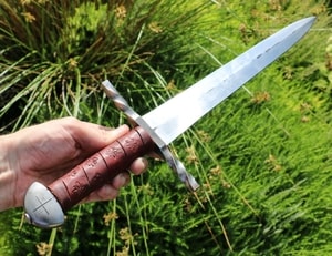 ROSENBERG, dagger