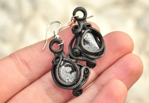 OBSIDIAN  EARRINGS - PIERRES ET FANTASY{% if kategorie.adresa_nazvy[0] != zbozi.kategorie.nazev %} - BIJOUTERIE{% endif %}