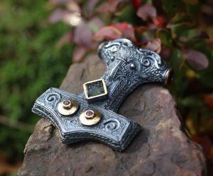 SCANIA THOR'S HAMMER, SILVER PENDANT WITH MOLDAVITE - PENDANTS{% if kategorie.adresa_nazvy[0] != zbozi.kategorie.nazev %} - SILVER JEWELLERY{% endif %}