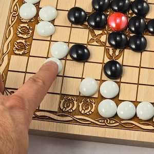 HNEFATAFL - Viking Chess with playing stones - glass