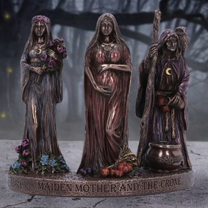 Virgin, mother and old woman, figurine 11.5cm