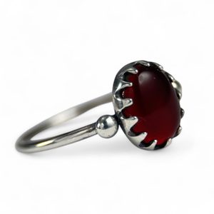 Antique ring, garnet, silver 925