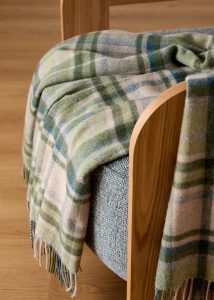 Irish wool blanket, lamb Foxford Slieveboy