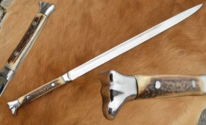 LONG MEDIEVAL KNIFE WITH ANTLER
