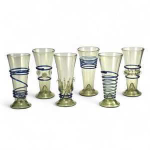 SET OF SIX WINE GLASSES, blue