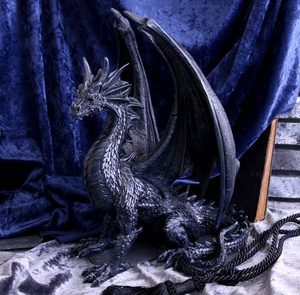 DRAGON BLACK WING 37CM - DRACHEN{% if kategorie.adresa_nazvy[0] != zbozi.kategorie.nazev %} - FIGUREN, DEKORATIONEN{% endif %}