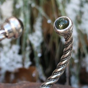 ALESIA, BRACELET EN ARGENT, MOLDAVITE - BRACELETS{% if kategorie.adresa_nazvy[0] != zbozi.kategorie.nazev %} - BIJOUX EN ARGENT{% endif %}