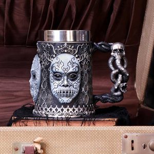 HARRY POTTER DEATH EATER COLLECTIBLE TANKARD - HARRY POTTER{% if kategorie.adresa_nazvy[0] != zbozi.kategorie.nazev %} - LIZENZIERTE PRODUKTE - FILME, SPIELE{% endif %}