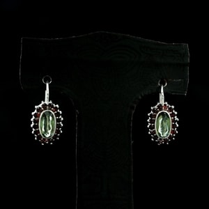 MORVAN, SILVER EARRINGS, MOLDAVITE, GARNET - MOLDAVITES, CZECH{% if kategorie.adresa_nazvy[0] != zbozi.kategorie.nazev %} - SILVER JEWELLERY{% endif %}