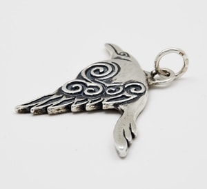 CORVUS - CELTIC CROW PENDANT, SILVER 925 - PENDANTS{% if kategorie.adresa_nazvy[0] != zbozi.kategorie.nazev %} - SILVER JEWELLERY{% endif %}