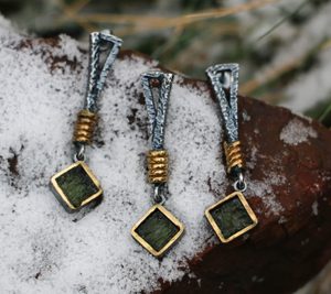 GABRETA, silver earrings and pendant with Moldavite