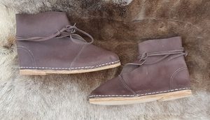 OLUF, FRÜHMITTELALTERLICHE SCHUHE - WIKINGER - WIKINGERSCHUHE{% if kategorie.adresa_nazvy[0] != zbozi.kategorie.nazev %} - SCHUHE, KLEIDUNG{% endif %}