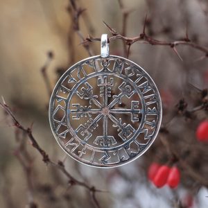 VEGVISIR, runes, pendant, silver