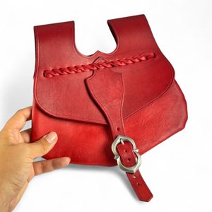 Sac en cuir médiéval du 13e - XVe siècle