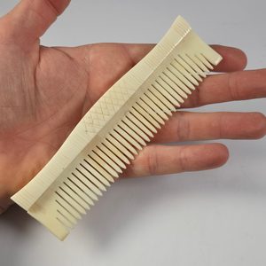 Viking comb