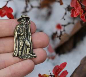 RÜBEZAHL - MOUNTAIN SPIRIT, AMULET, ZINC, ANTIQUE BRASS - ALL PENDANTS, OUR PRODUCTION{% if kategorie.adresa_nazvy[0] != zbozi.kategorie.nazev %} - JEWELLERY - BRONZE, ZINC{% endif %}